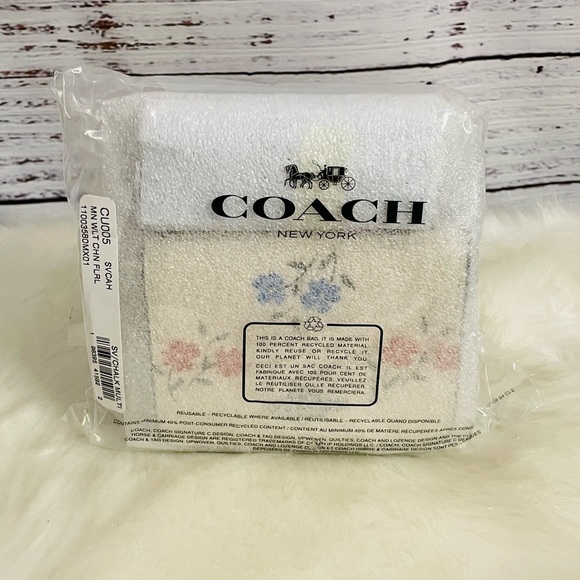 NWT Coach Mini Wallet On A Chain With Floral Print - Picture 3 of 8